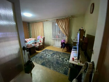 Продается 4-комн. квартира, 69,3 м²