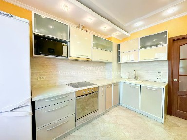 Продается 3-комн. квартира, 71,8 м²