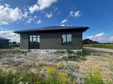 Продается 1-этажный дом, 100 м²