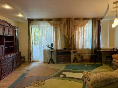 Сдается 2-комн. квартира, 82 м²