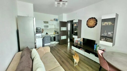 Продается 1-комн. квартира, 42,2 м²