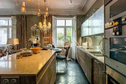 Сдается 3-комн. квартира, 120 м²