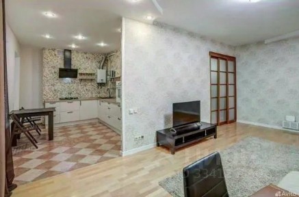 Сдается 3-комн. квартира, 100 м²