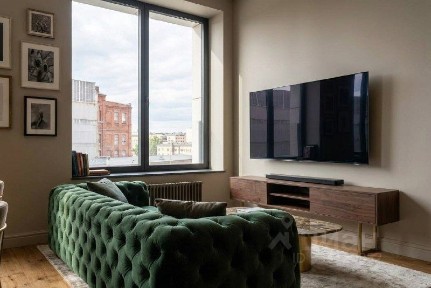 Сдается 4-комн. квартира, 140 м²