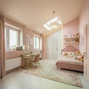 Продается 2-комн. квартира, 145 м²