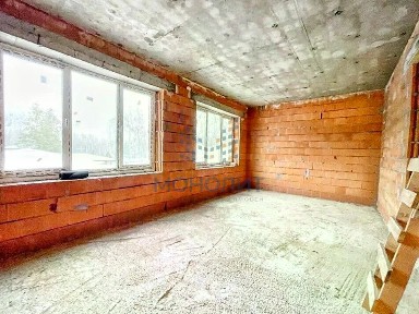 Продается 3-этажный дом, 205 м²