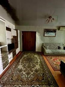 Продается 2-комн. квартира, 42,4 м²