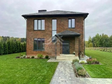 Продается 2-этажный дом, 148 м²