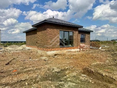Продается 1-этажный дом, 100 м²