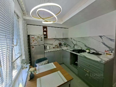 Продается 4-комн. квартира, 59 м²