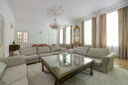Сдается многокомнатная квартира, 380 м²