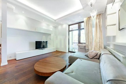 Сдается 3-комн. квартира, 164 м²