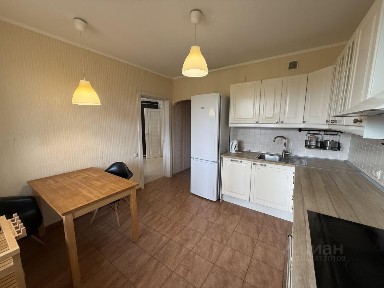 Сдается 1-комн. квартира, 50 м²