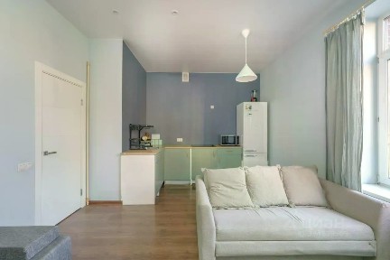 Продается 1-комн. квартира, 42 м²