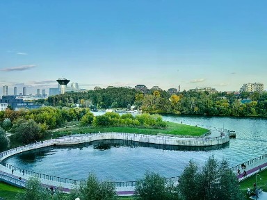 Продается 4-комн. квартира, 137,1 м²