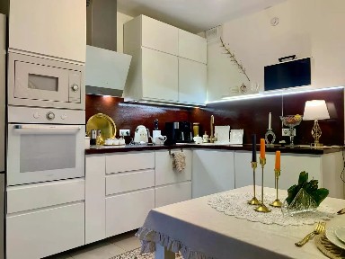 Продается 2-комн. квартира, 65,1 м²