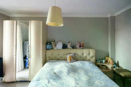 Продается 4-комн. квартира, 106 м²