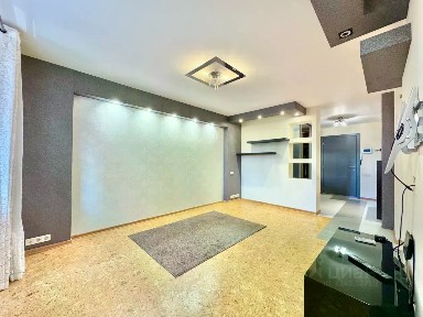 Продается 1-комн. квартира, 49 м²