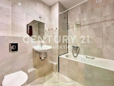 Продается 2-комн. квартира, 60 м²
