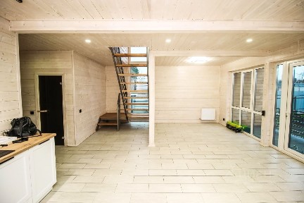 Сдается 2-этажный дом, 120 м²