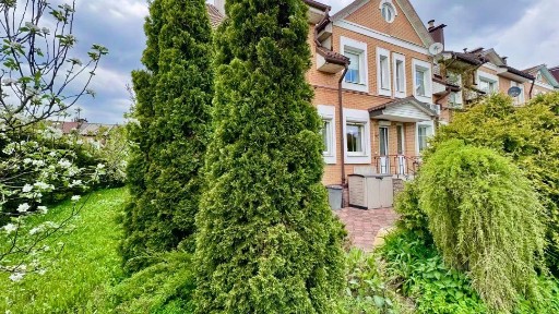 Продается 3-этажный коттедж, 129 м²