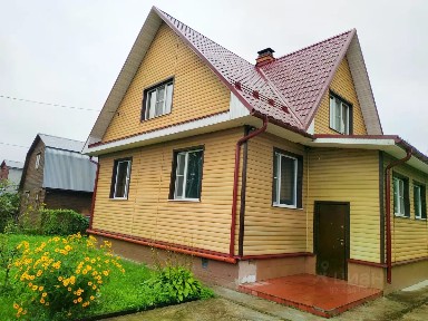 Продается 2-этажный дом, 180 м²