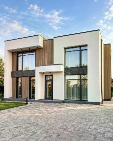 Продается 2-этажный дом, 315 м²