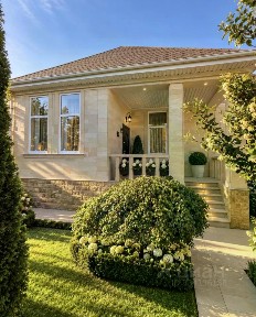 Продается 1-этажный дом, 179 м²