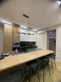 Сдается 2-этажный коттедж, 240 м²