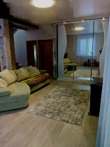 Сдается 2-этажный дом, 120 м²