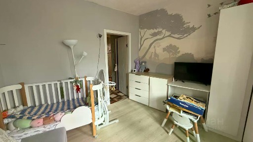 Продается 2-комн. квартира, 56,4 м²