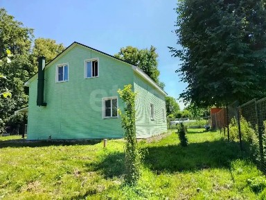 Продается 2-этажный дом, 214 м²