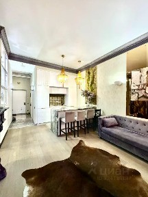 Продаются 2-комн. апартаменты, 53 м²