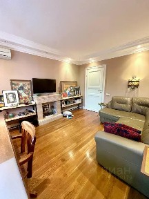 Продается 2-комн. квартира, 57 м²