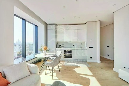 Продаются 3-комн. апартаменты, 65,7 м²