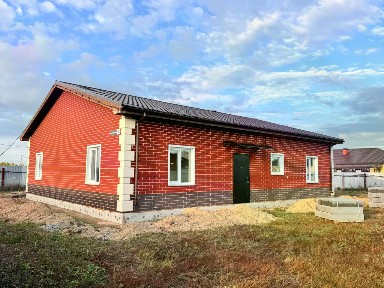 Продается 1-этажный дом, 140 м²