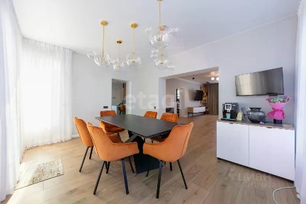 Продается 2-этажный дом, 267,1 м²