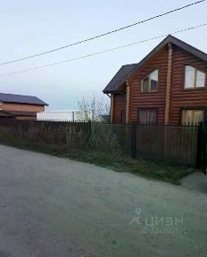Сдается 2-этажный дом, 120 м²