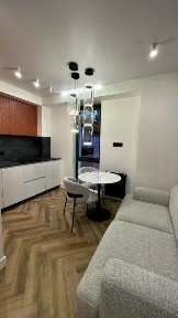 Продаются 3-комн. апартаменты, 52 м²