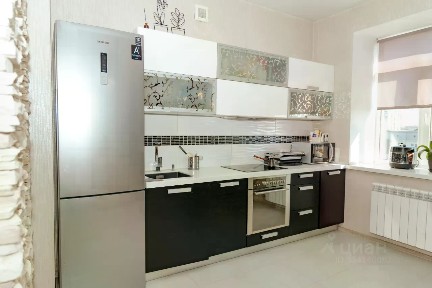 Продается 3-комн. квартира, 93 м²