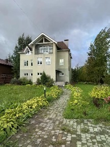 Продается 3-этажный коттедж, 210 м²