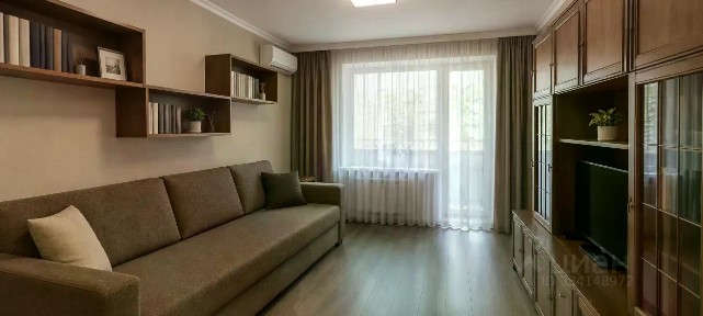 Продается 2-комн. квартира, 42 м²