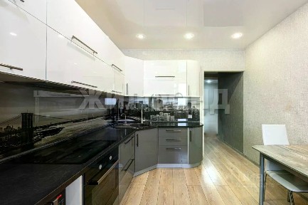 Продается 1-комн. квартира, 43,6 м²