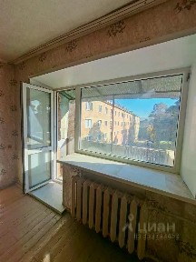 Продается 3-комн. квартира, 65 м²