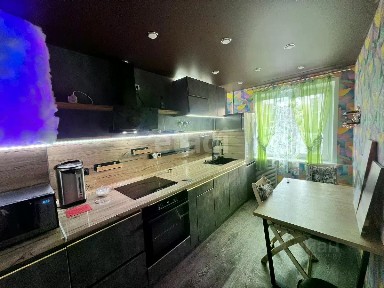 Продается 3-комн. квартира, 72 м²
