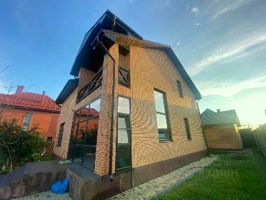 Продается 2-этажный дом, 186 м²