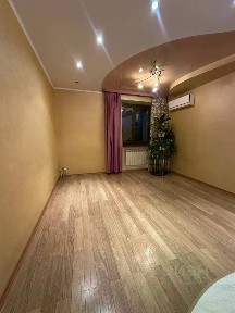 Продается 4-комн. квартира, 124 м²