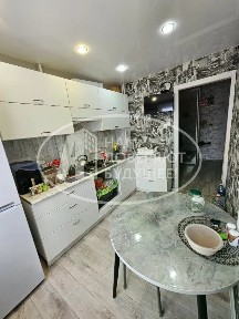 Продается 2-комн. квартира, 49,5 м²