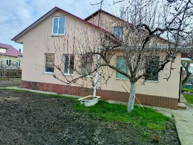 Продается 2-этажный дом, 100 м²