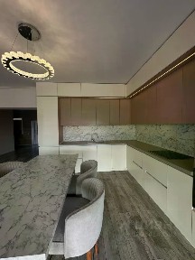 Продается 2-этажный коттедж, 203 м²